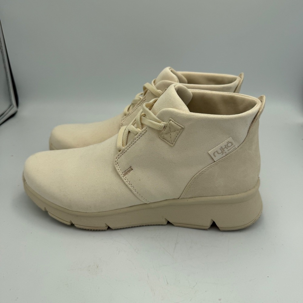 Ryka Candid Womens Water Repellent Chukka Boots Beige Cream Lace Up Sneakers 8